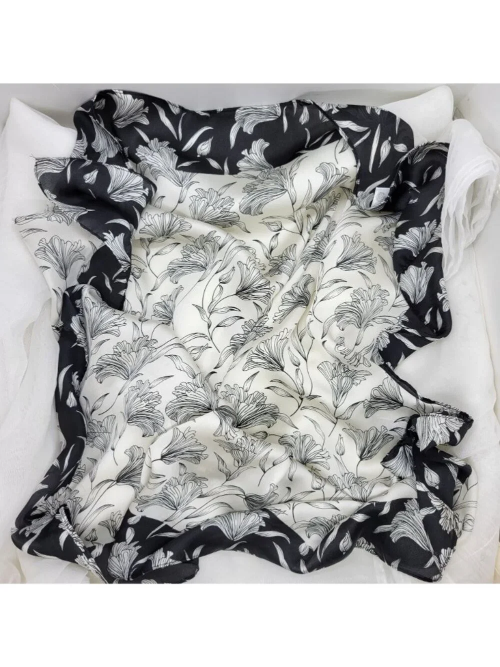 ✨Elegant Bandana Square Scarf Silky Satin Soft BLACK WHITE Floral Garden hijab